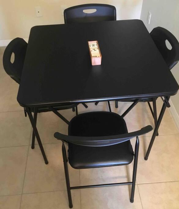 Debbie'S 3-Bedroom Apartment In A Duplex 케이프코럴 외부 사진